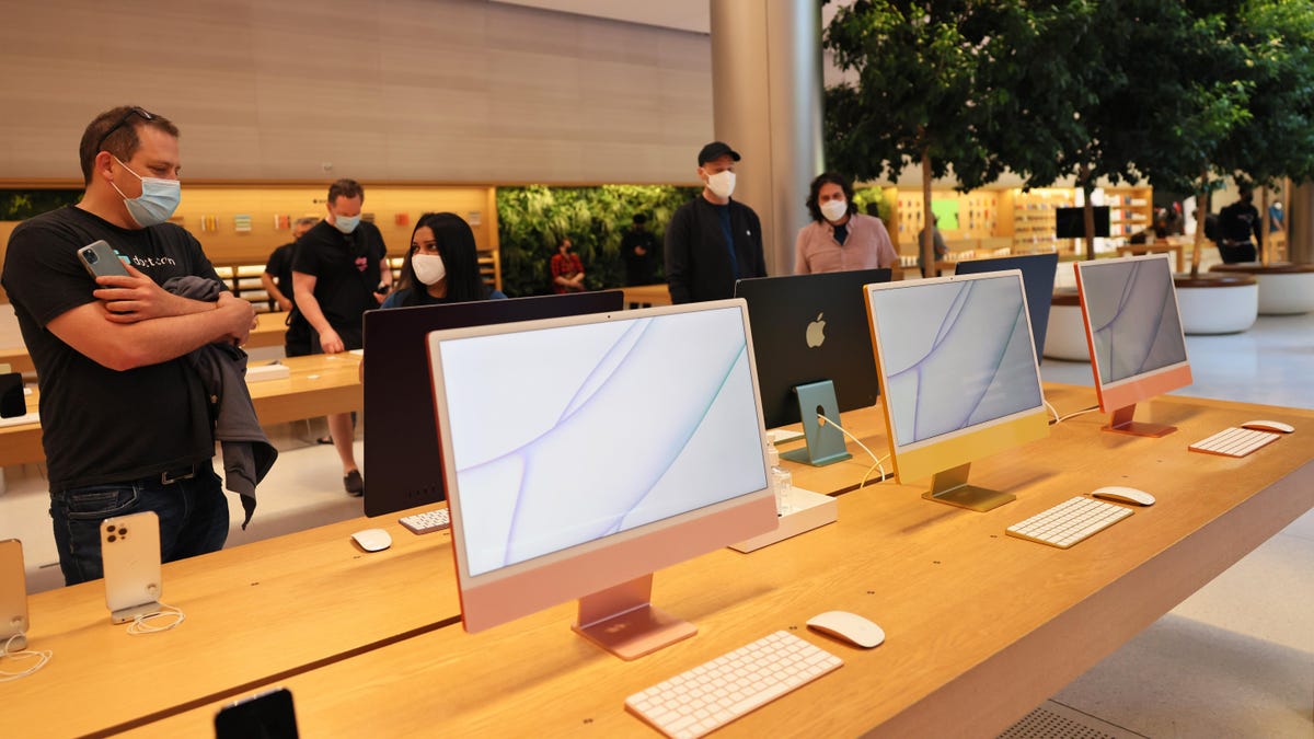 Apple's October Surprise Might Be a New iMac or MacBook Pro