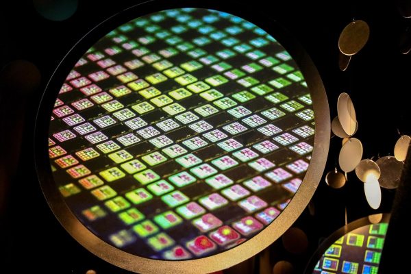 US to award TSMC $6.6B in grants, $5B in loans to step up chip manufacturing in Arizona